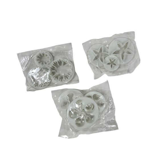 White Flower and Star Cookie Cutters Set 10 Pcs Fondant Cake Decorating Crafting - Picture 3 of 7